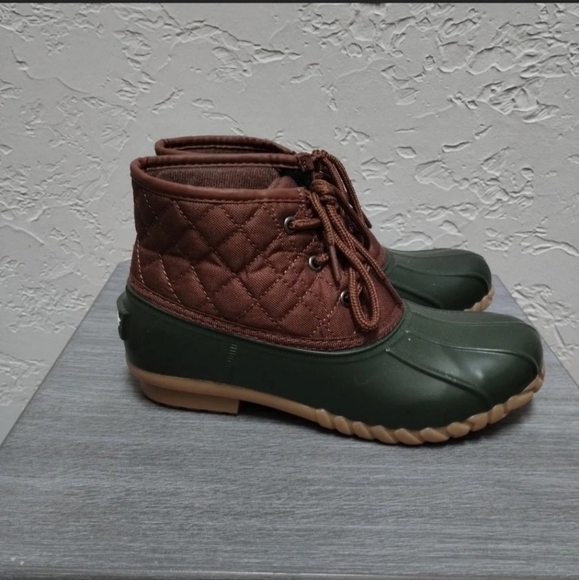 St. John's Bay Shoes - St. John's Bay Women's Denton Flat Heel Rain Boots